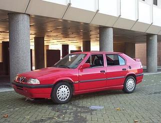 1990 33 (907A)